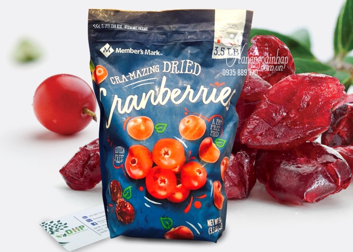 Nam-viet-quat-say-kho-Members-Mark-Cranberries-1,59kg-cua-My.jpg