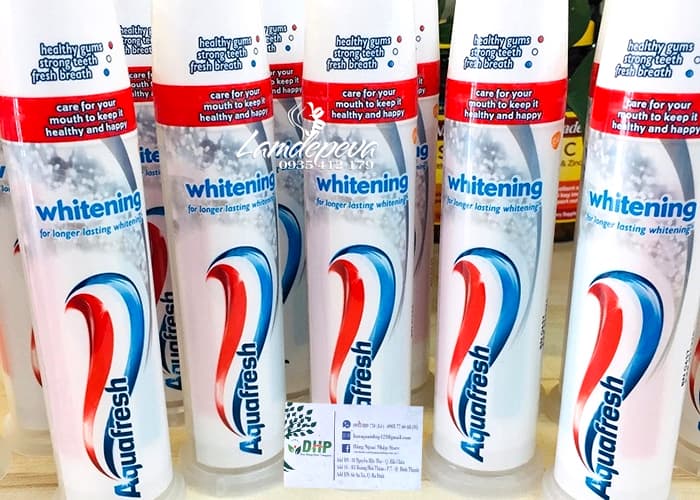 Kem đánh trắng răng Aquafresh Whitening dạng ống của Mỹ 35