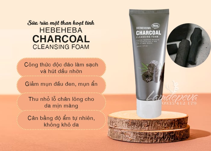 Sữa rửa mặt than hoạt tính Hebeheba Charcoal Cleansing Foam 698